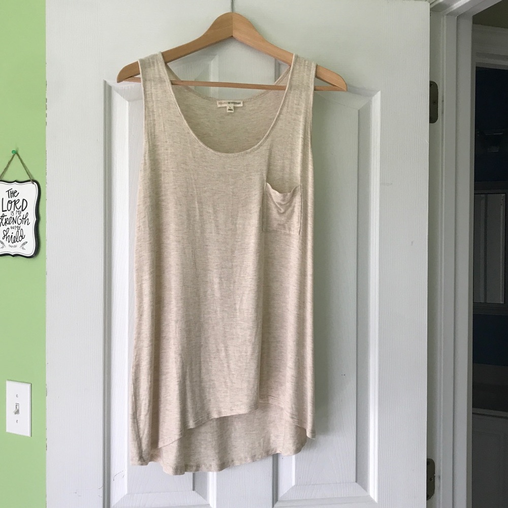 Zenana outfitters L super soft tank heather cream